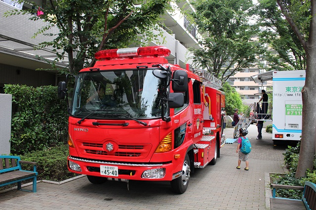消防訓練の様子（写真1）