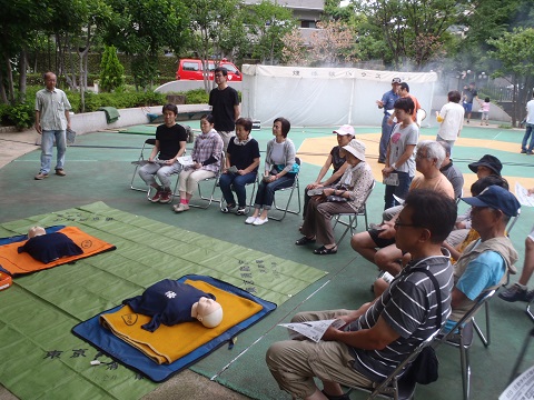 初期消火体験（写真5）