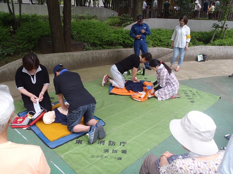 初期消火体験（写真5）