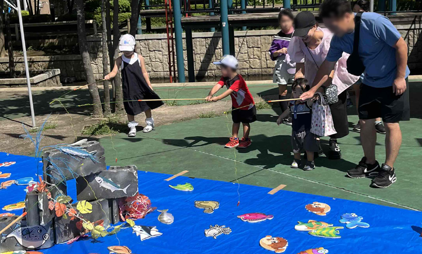 写真：魚つりゲーム